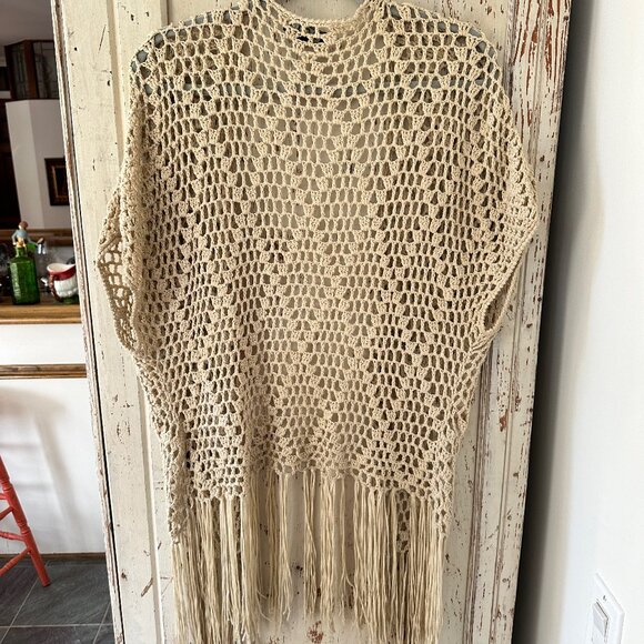 POL CROCHET FRINGE BOHO VEST - Picture 2 of 3